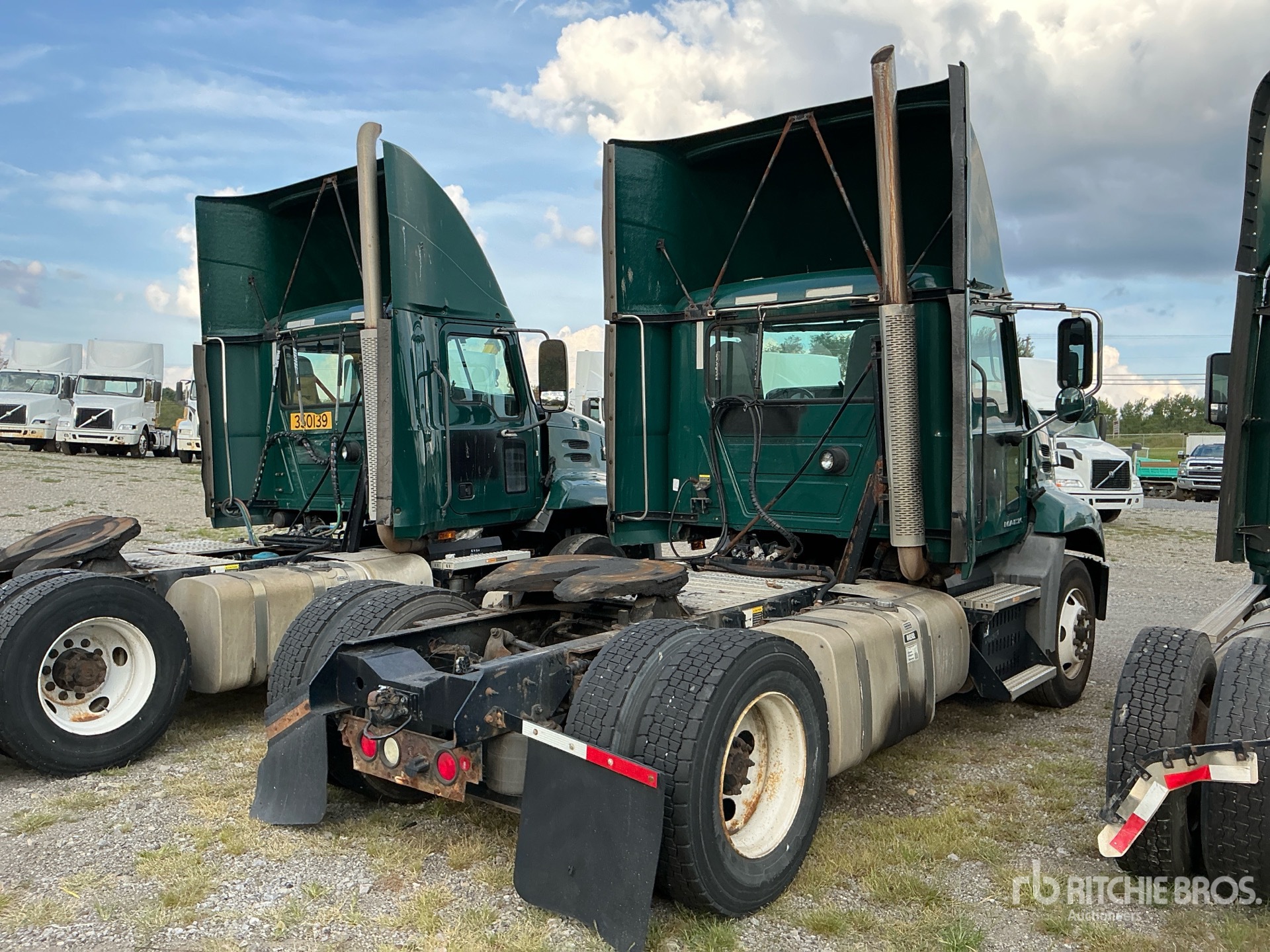 2015 Mack CXU612