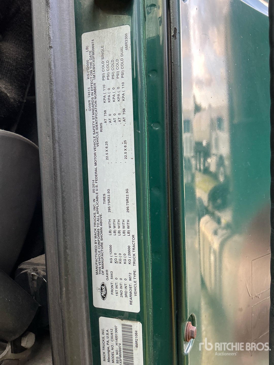 2015 Mack CXU612