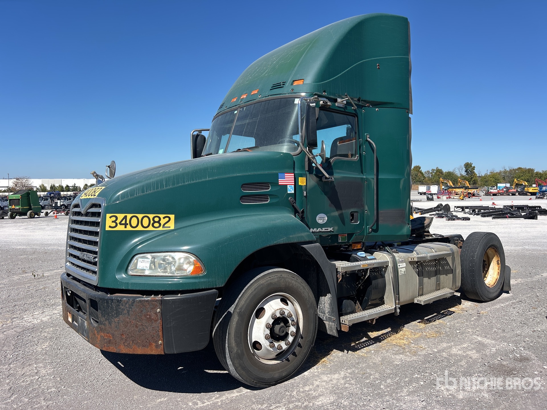 2015 Mack CXU612