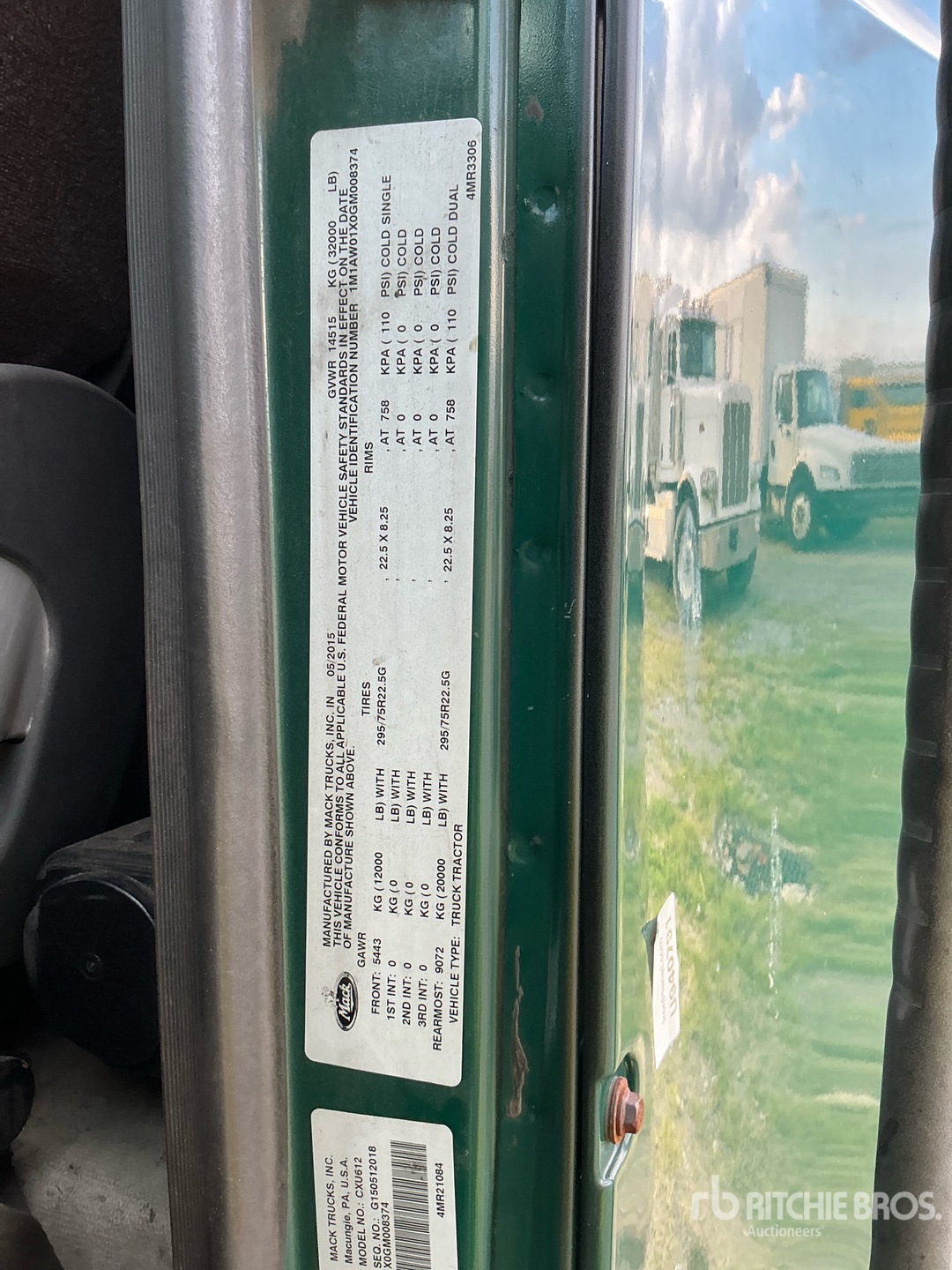 2016 Mack CXU612