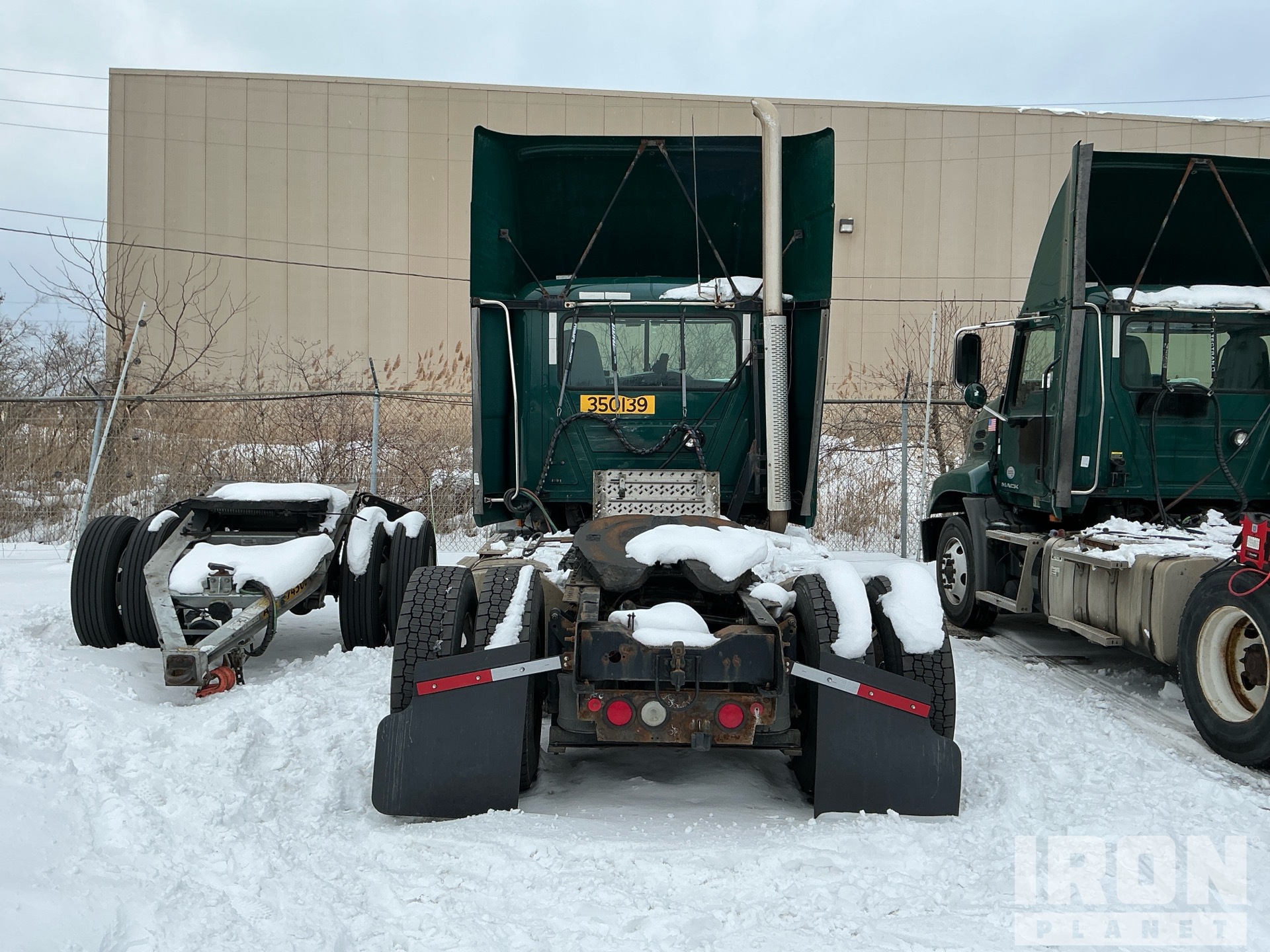 2016 Mack CXU612