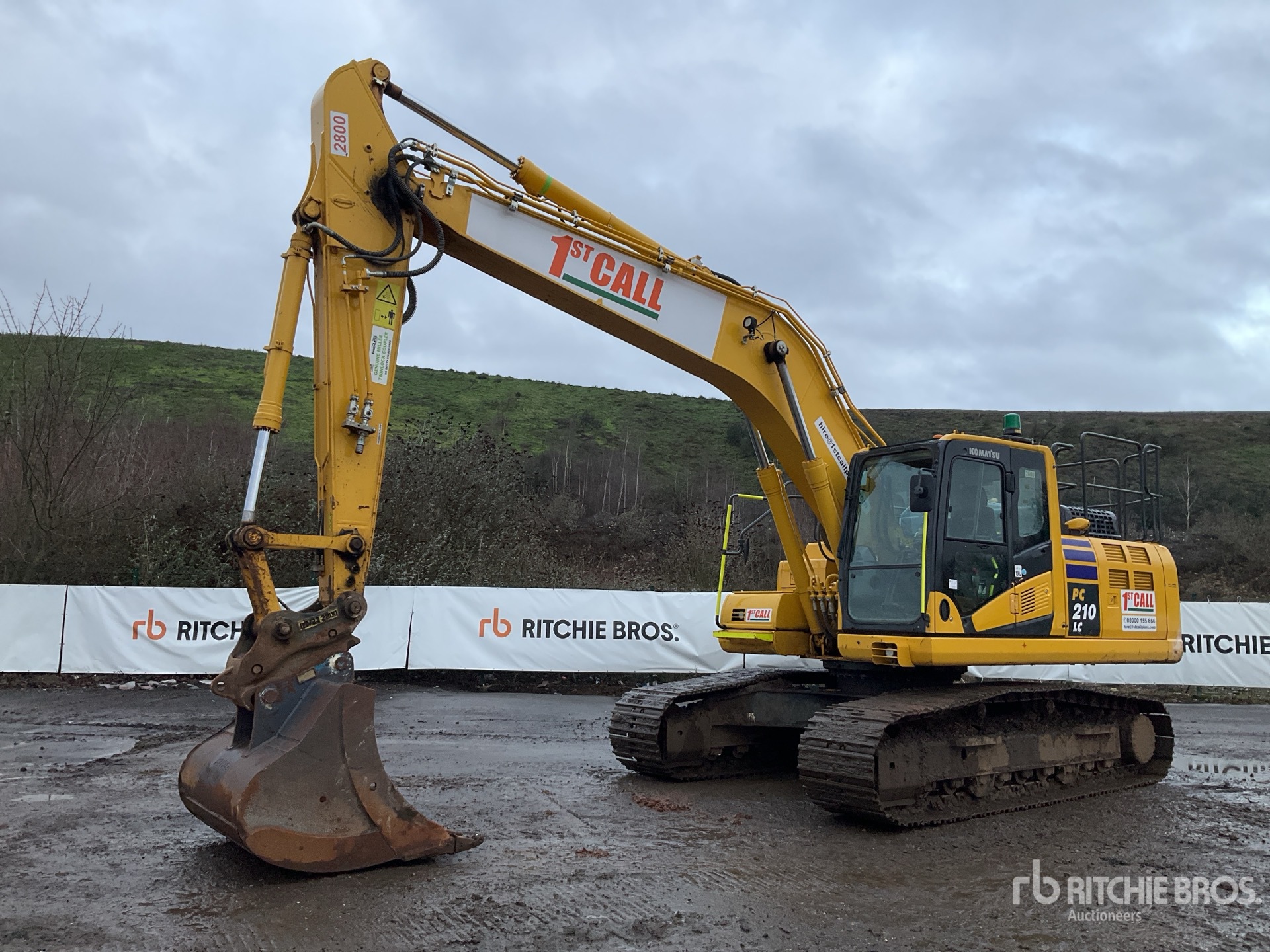 General Appearance with Picture, Left Front Corner