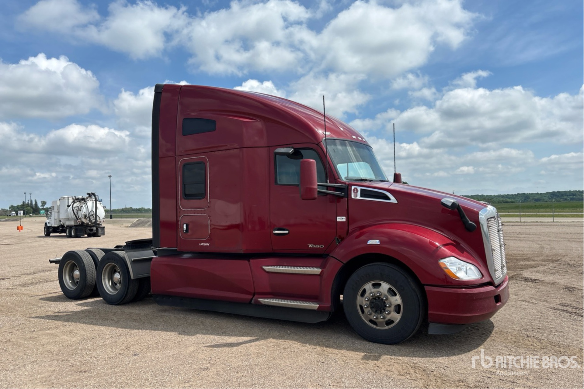 2020 Kenworth T680