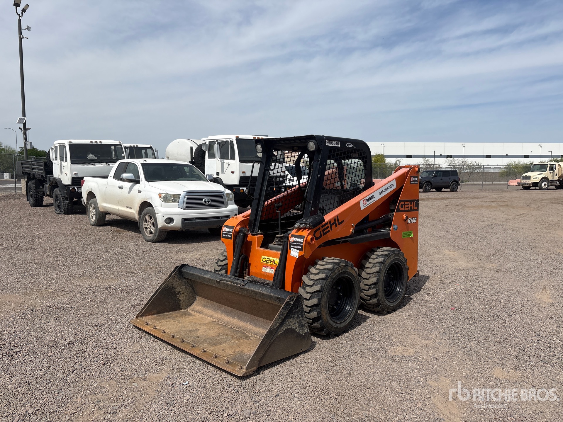 General Appearance with Picture, Left Front Corner