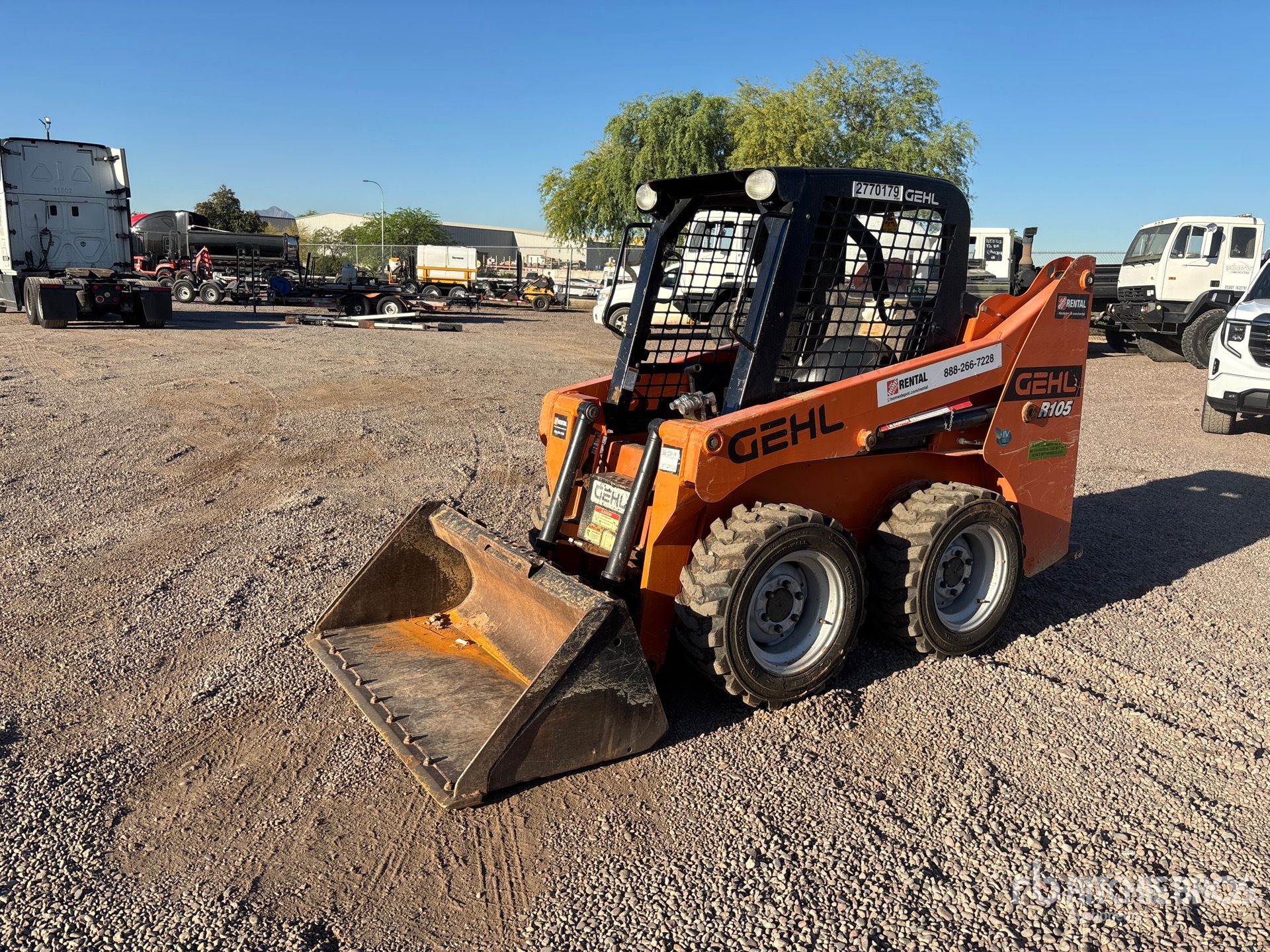 General Appearance with Picture, Left Front Corner