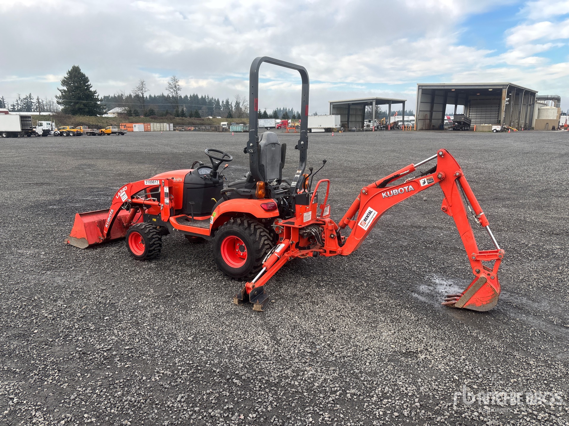 General Appearance with Picture, Left Rear Corner