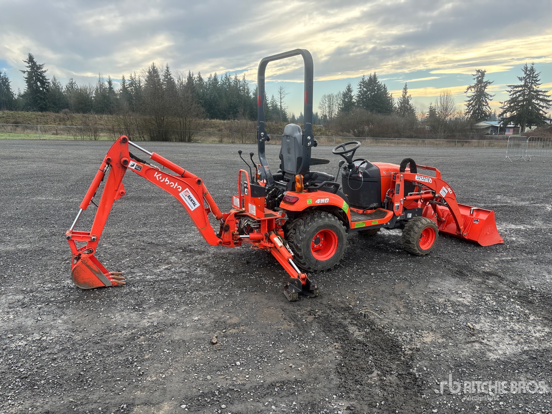 General Appearance with Picture, Right Rear Corner