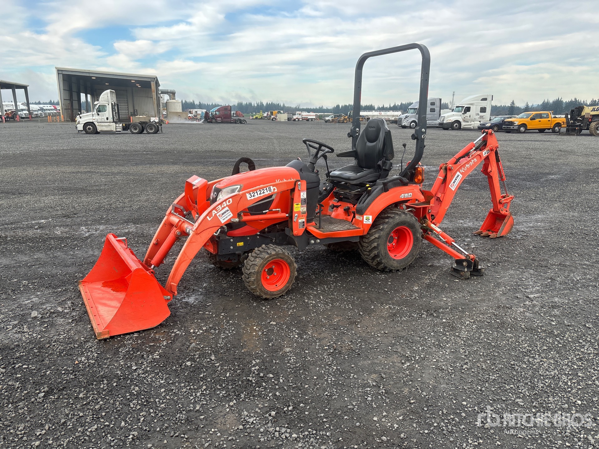 General Appearance with Picture, Left Front Corner