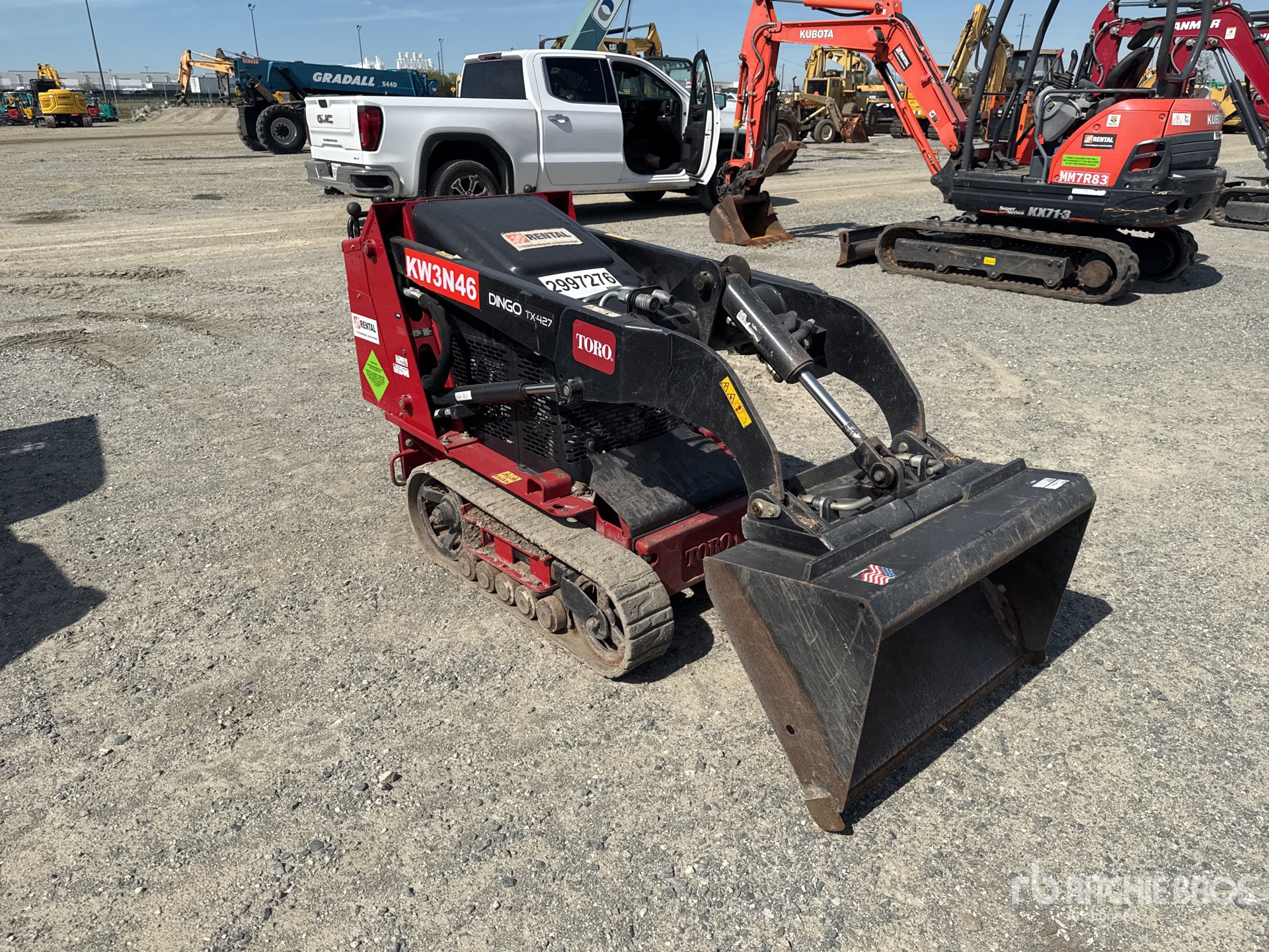 General Appearance with Picture, Right Front Corner