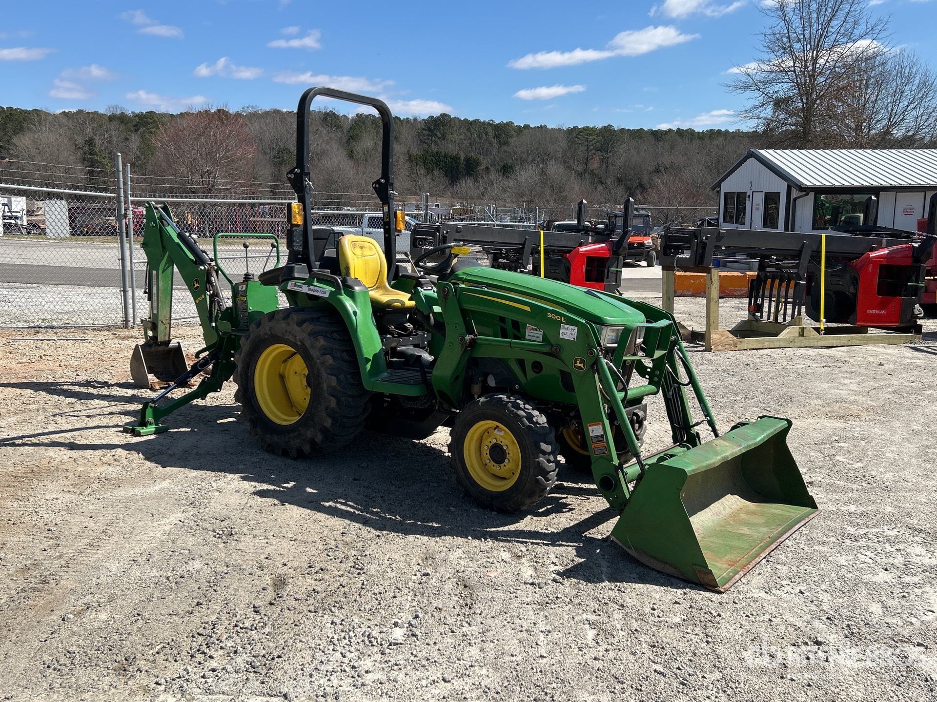 General Appearance with Picture, Right Front Corner