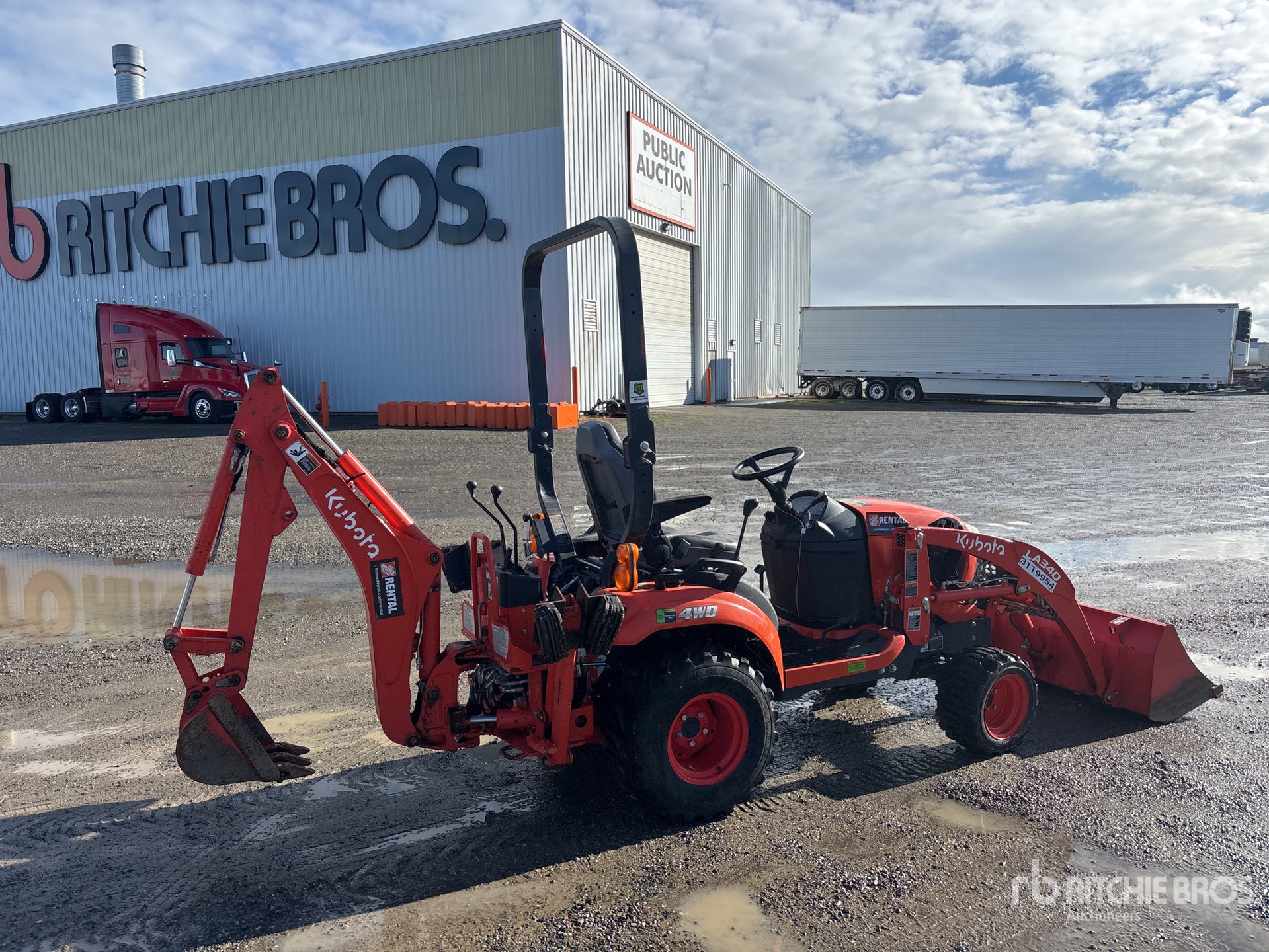 General Appearance with Picture, Right Rear Corner