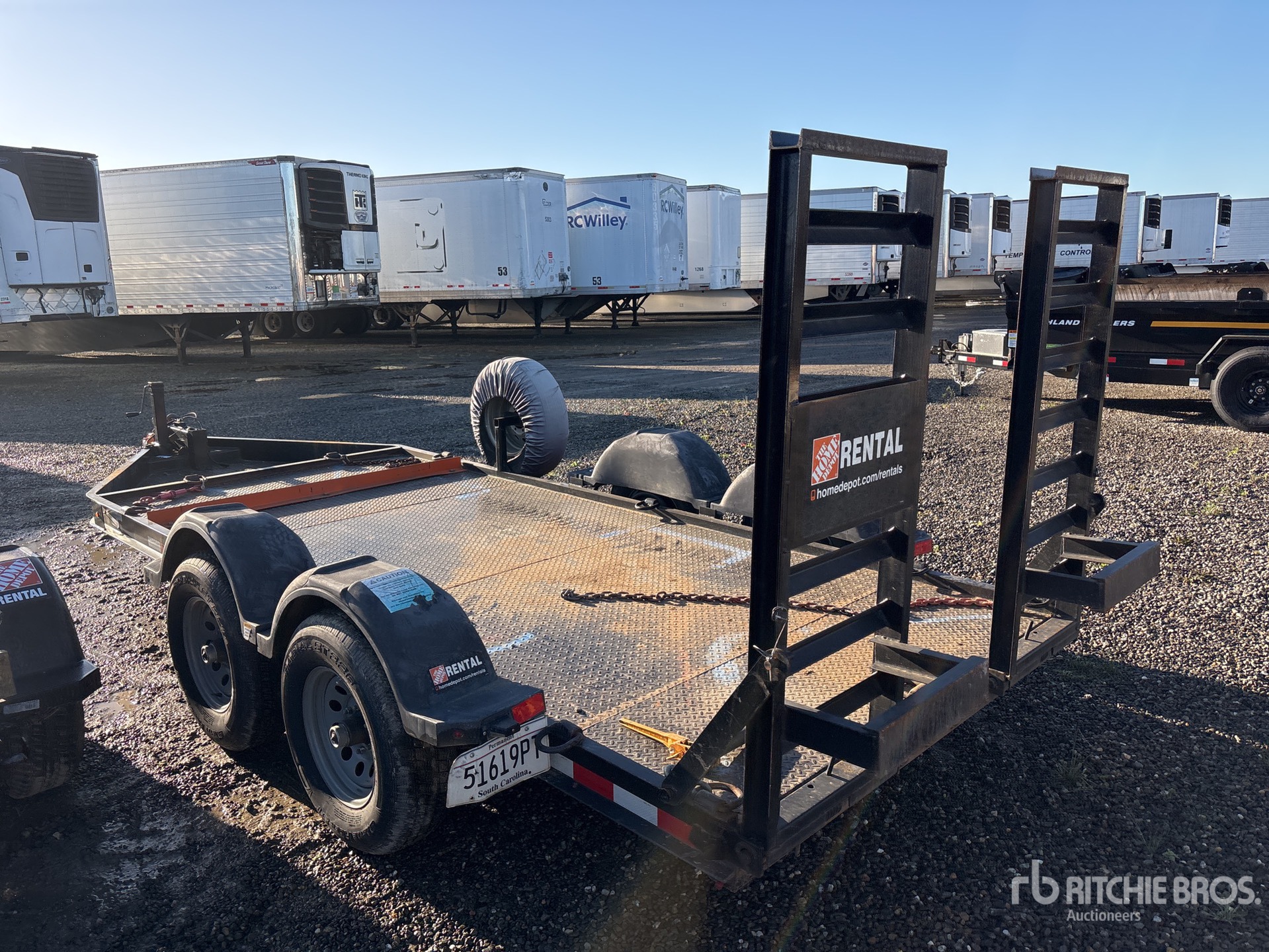 General Appearance with Picture, Left Rear Corner