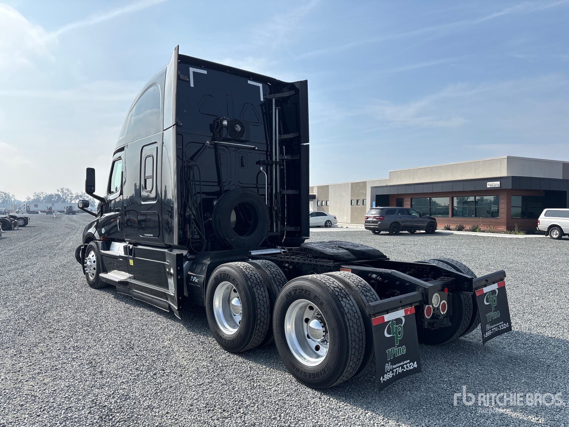 General Appearance with Image, coin arrière gauche