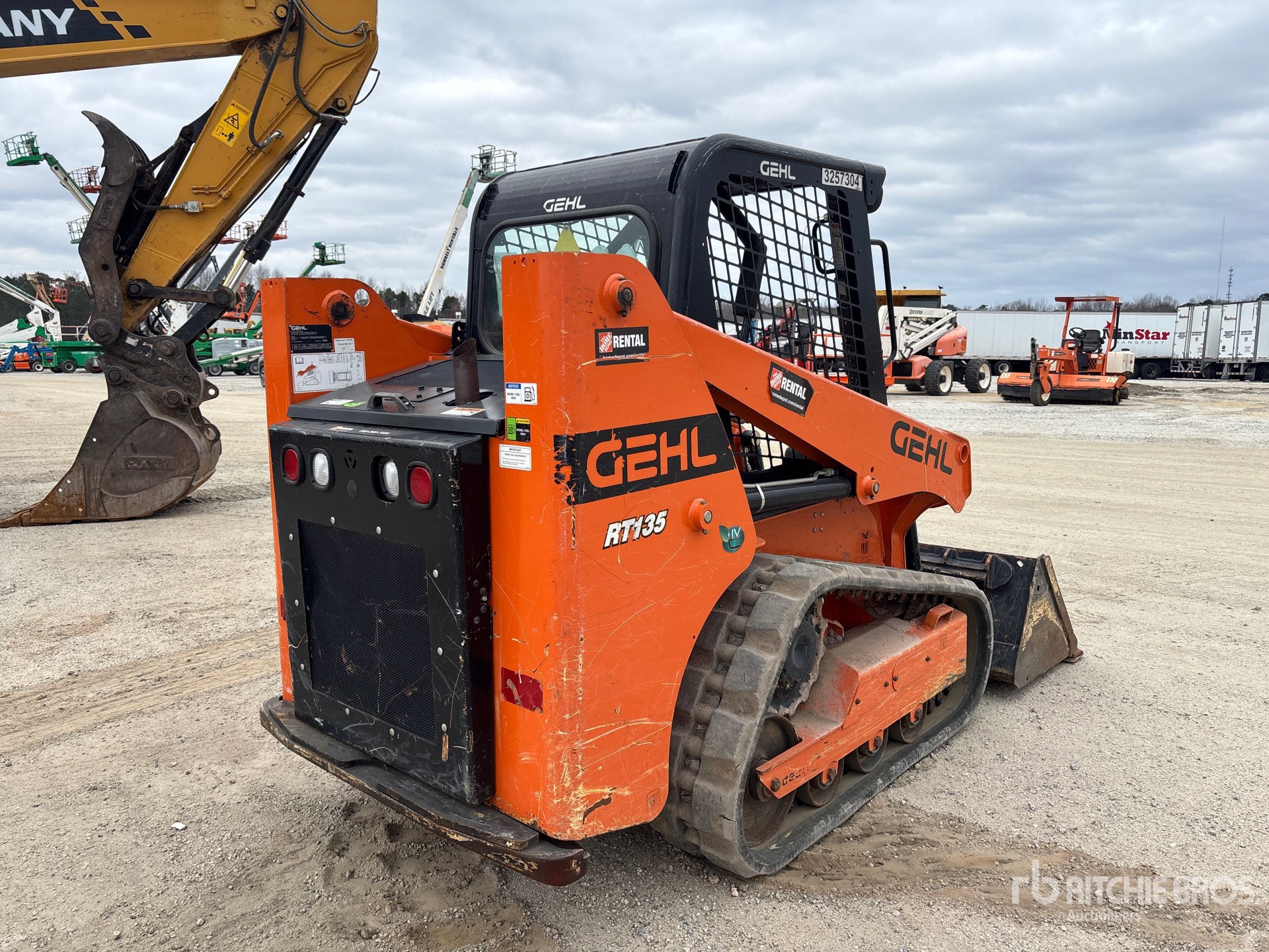 General Appearance with Picture, Right Rear Corner