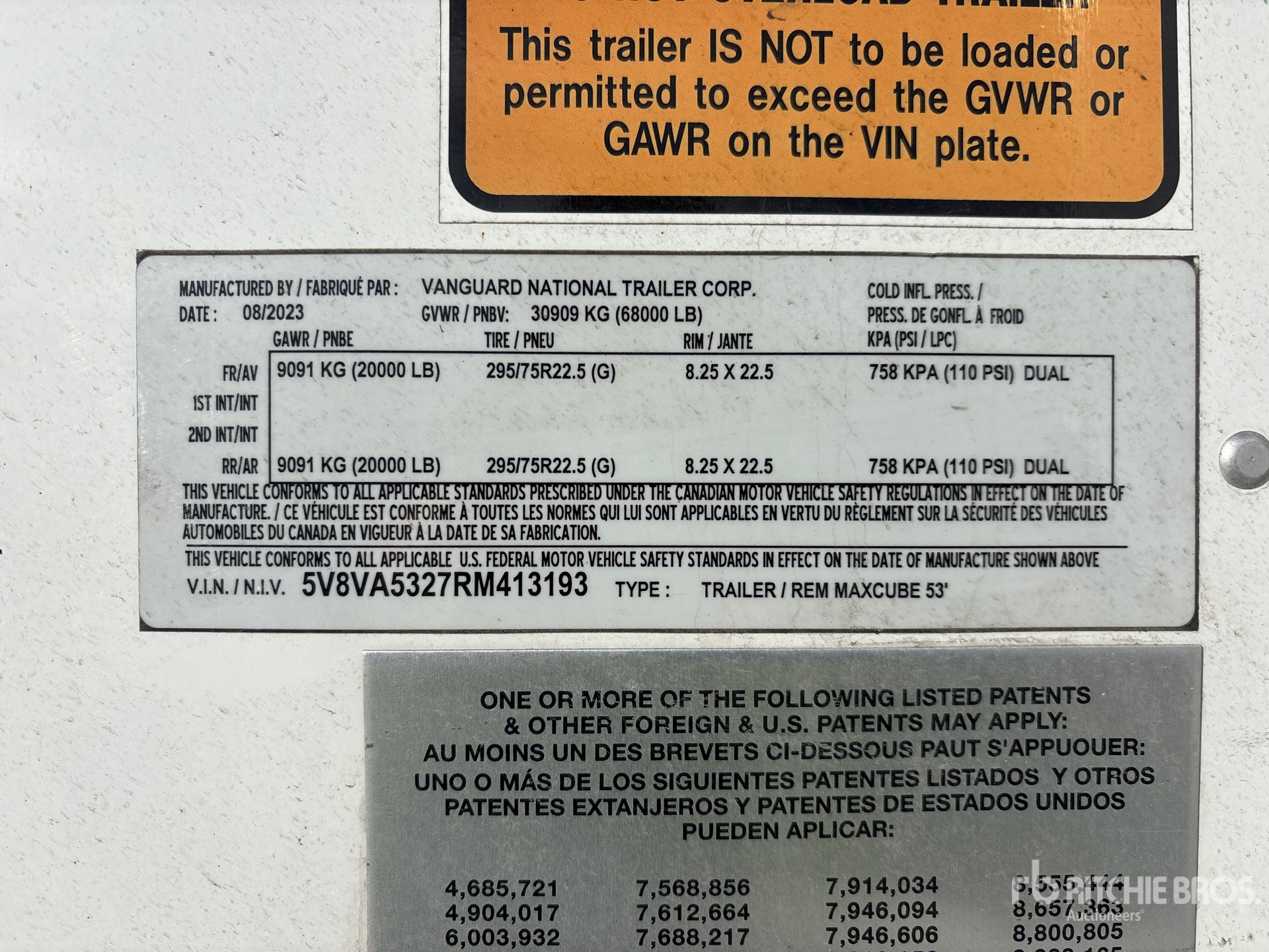 2024 Vanguard 53 ft x 102 in T/A