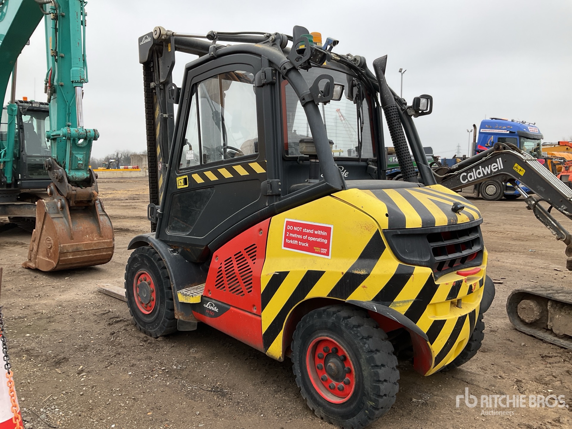 General Appearance with Bild, Ecke hinten links