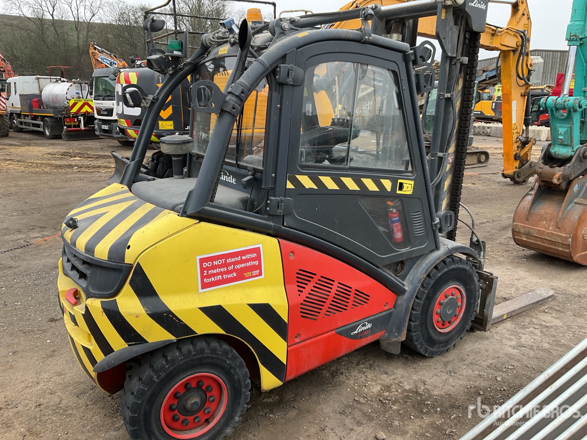 General Appearance with Bild, Ecke hinten rechts