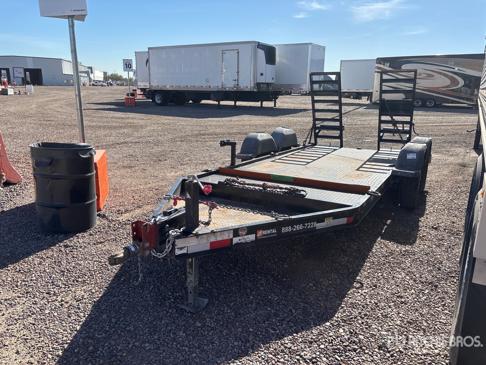 General Appearance with Picture, Left Front Corner