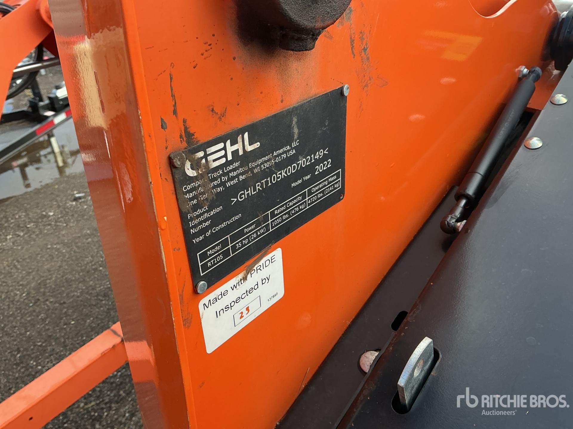 Photo of a  Gehl RT105