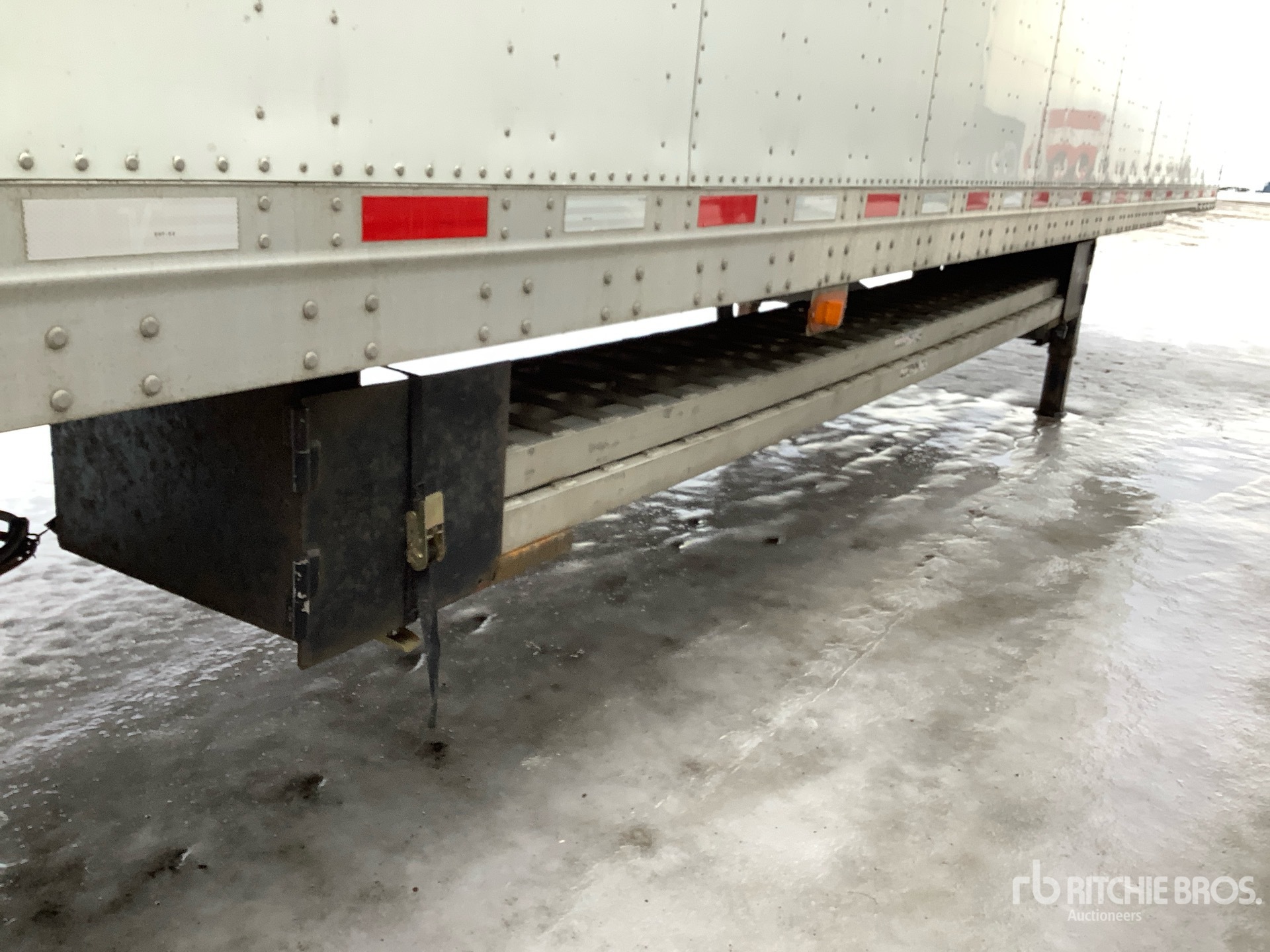 2020 Vanguard 53 ft x 102 in T/A