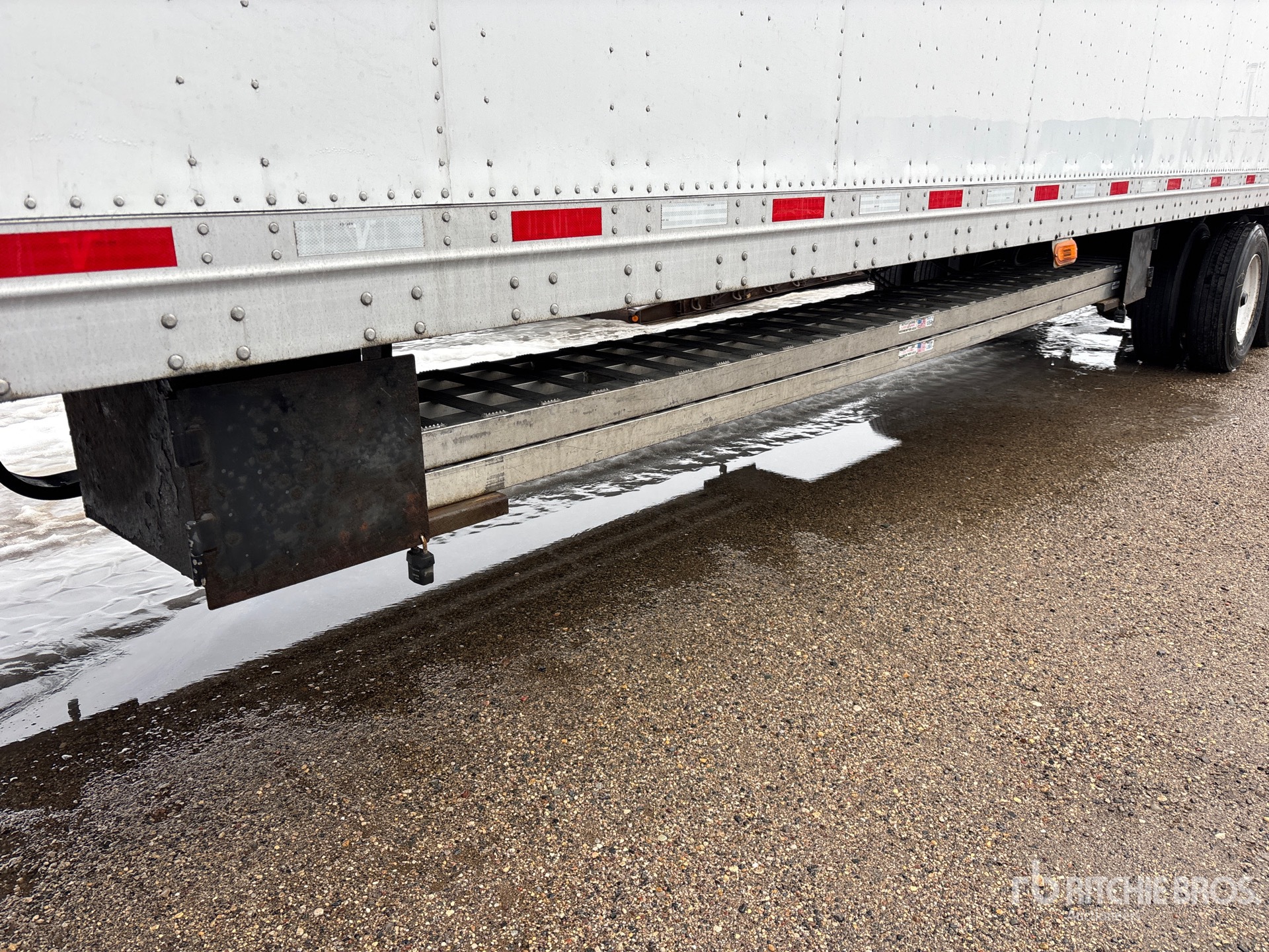 2020 Vanguard 53 ft x 102 in T/A