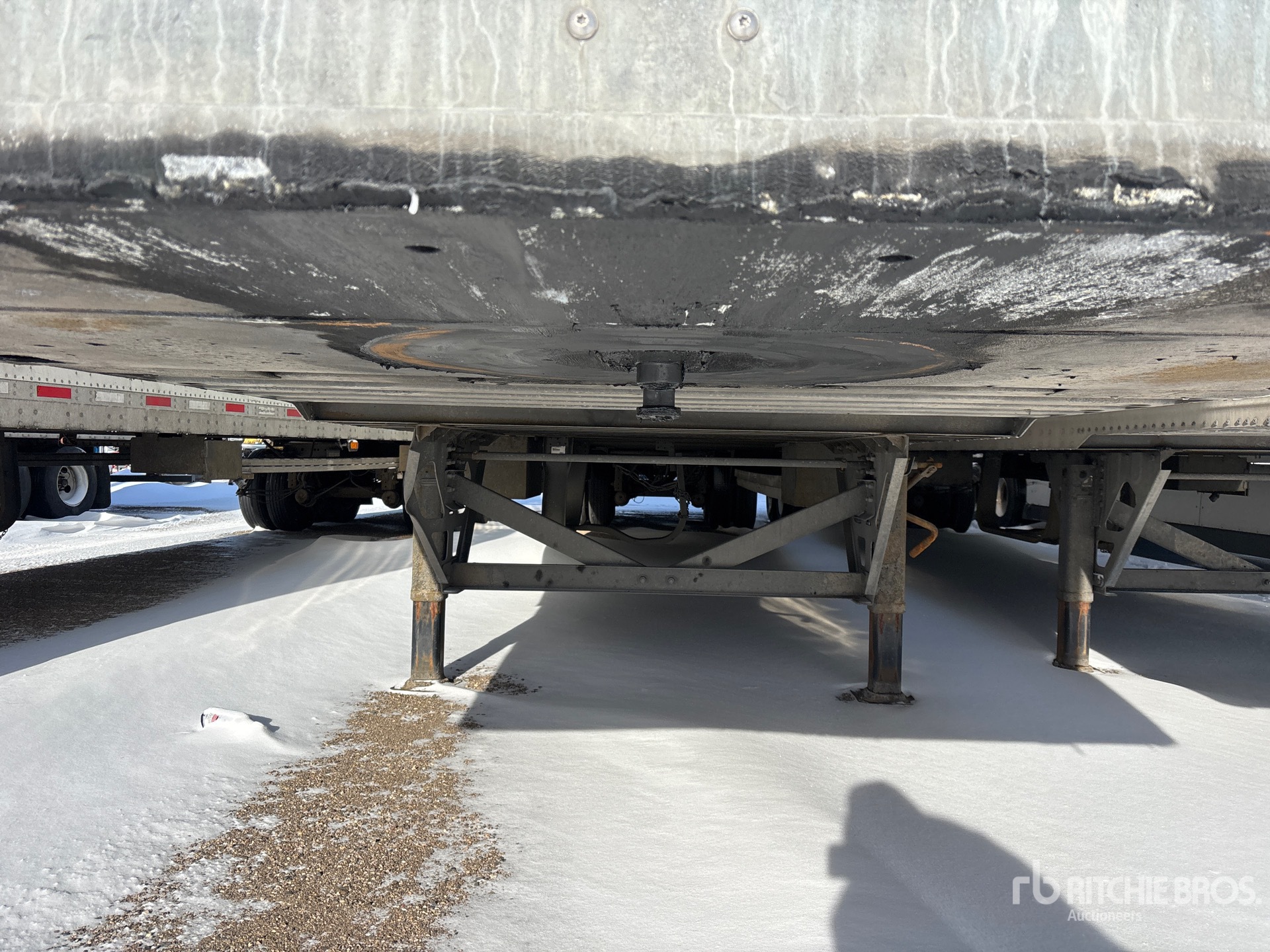 2020 Vanguard 53 ft x 102 in T/A