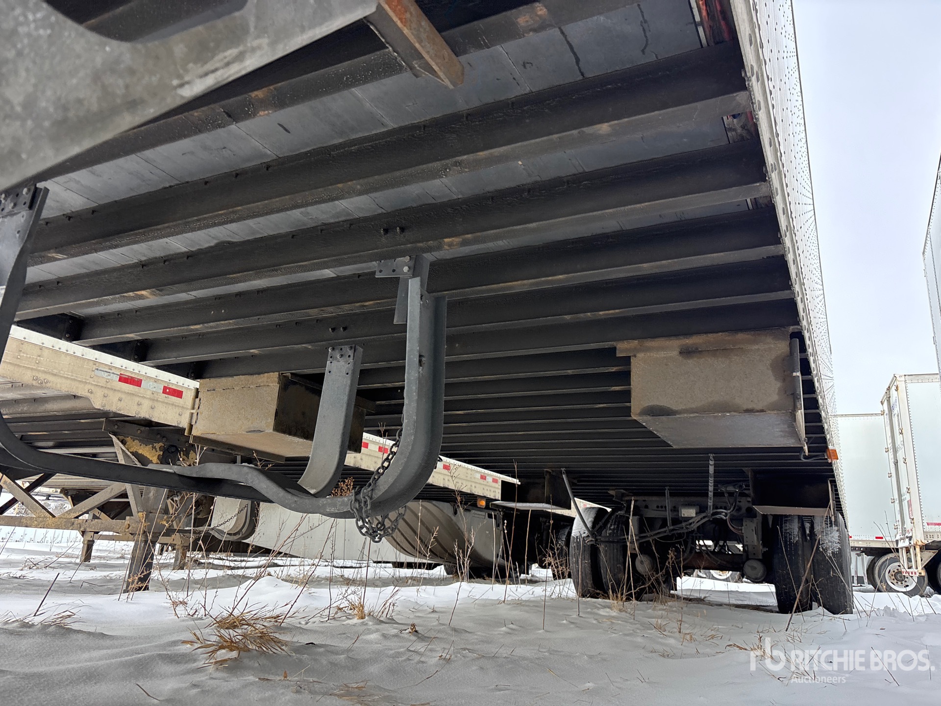 2023 Vanguard 53 ft x 102 in T/A