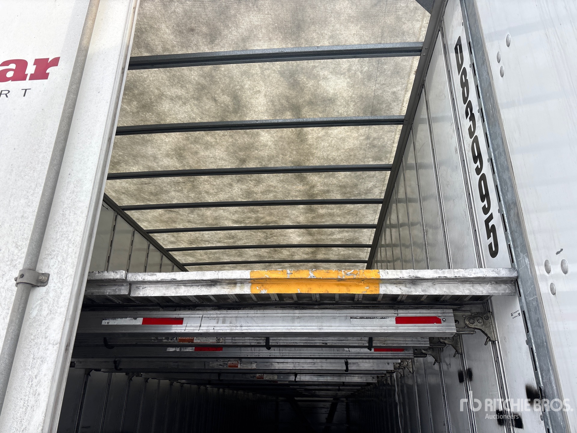 2023 Vanguard 53 ft x 102 in T/A