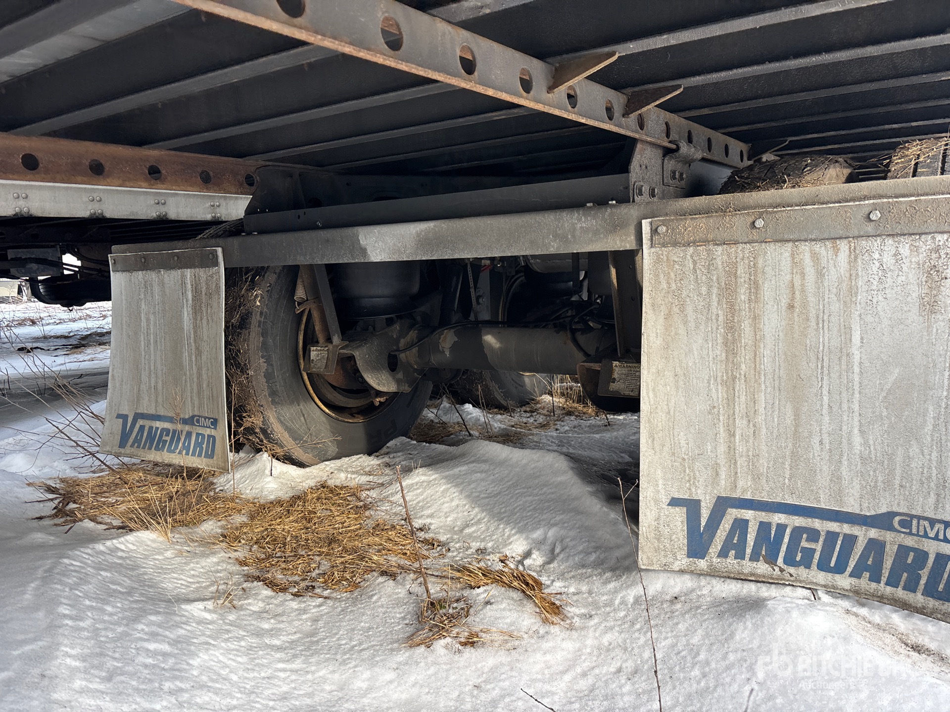 2023 Vanguard 53 ft x 102 in T/A