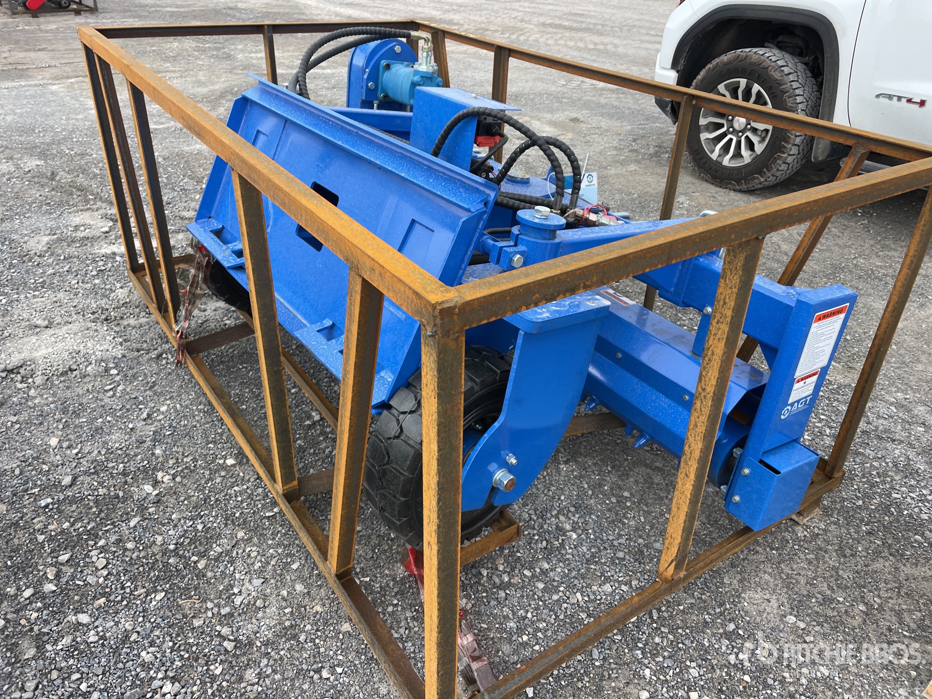 Aspect général with Image, coin arrière droit