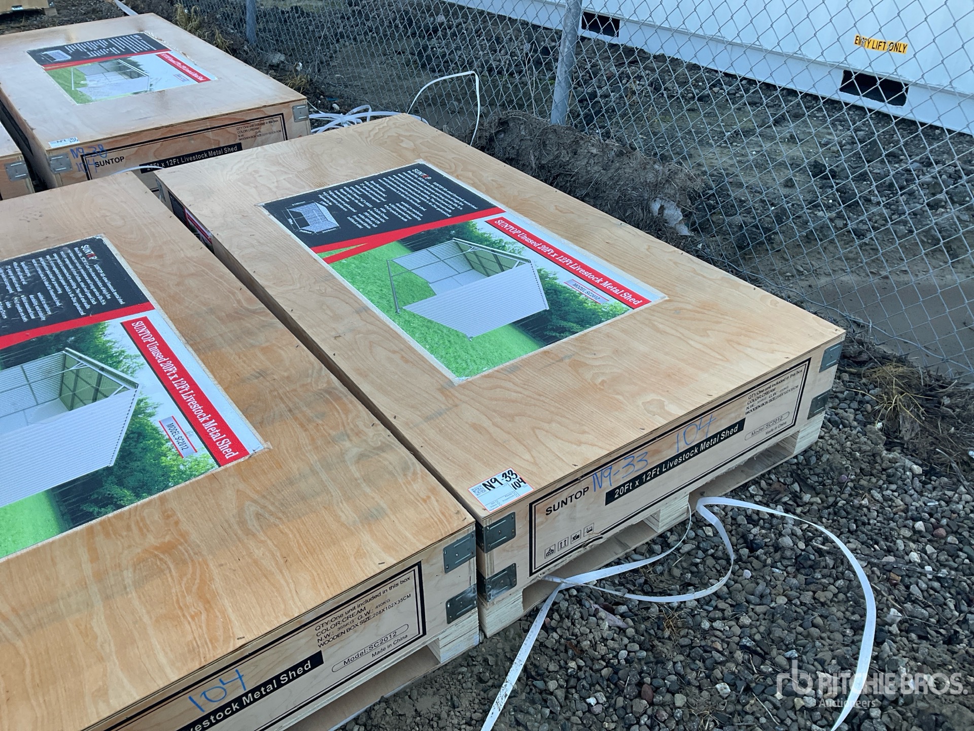 General Appearance with Picture, Left Front Corner