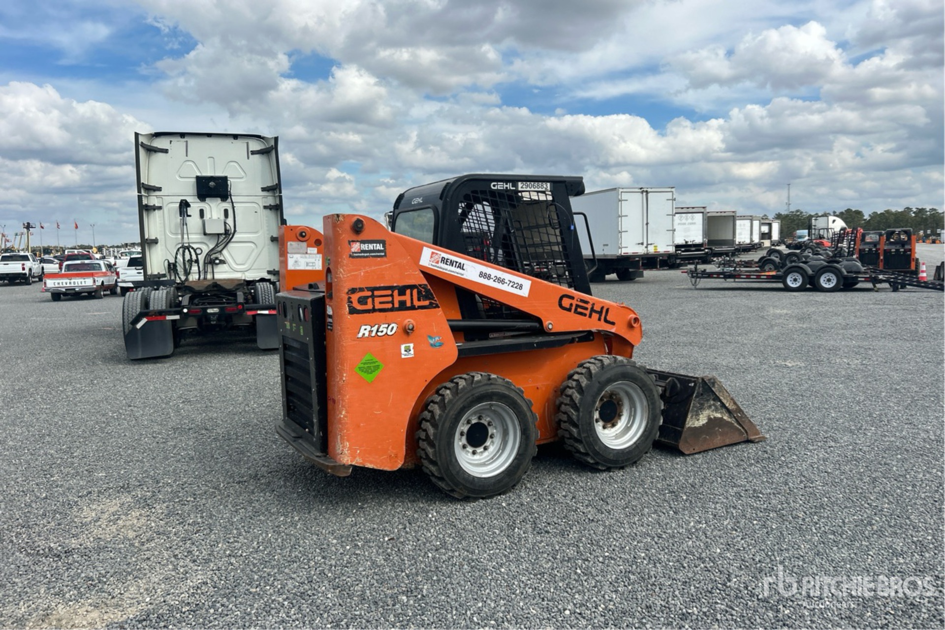 General Appearance with Picture, Right Rear Corner