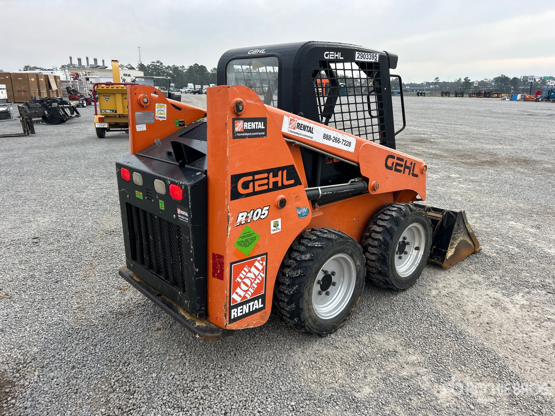 General Appearance with Picture, Right Rear Corner