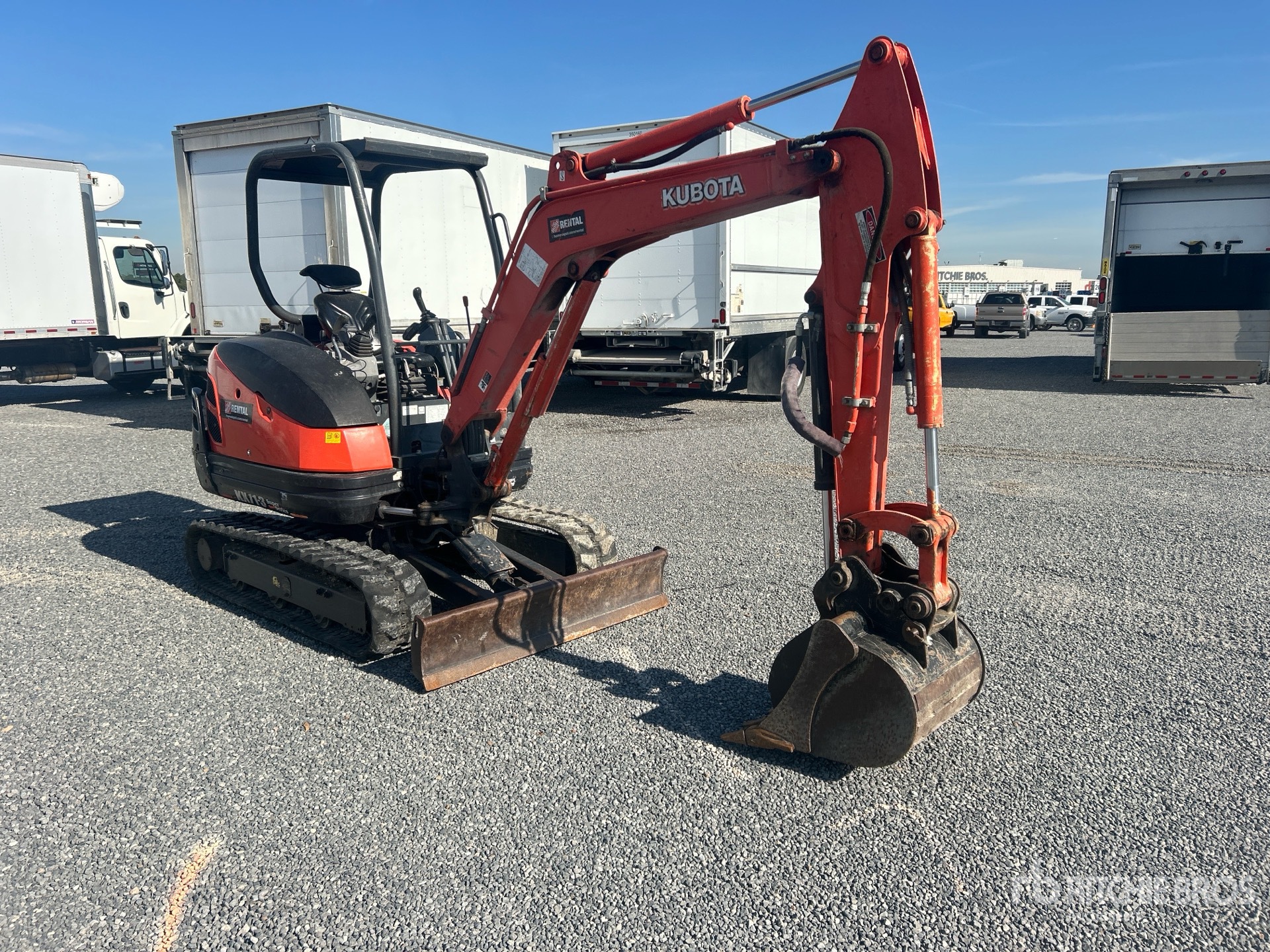 General Appearance with Picture, Right Front Corner