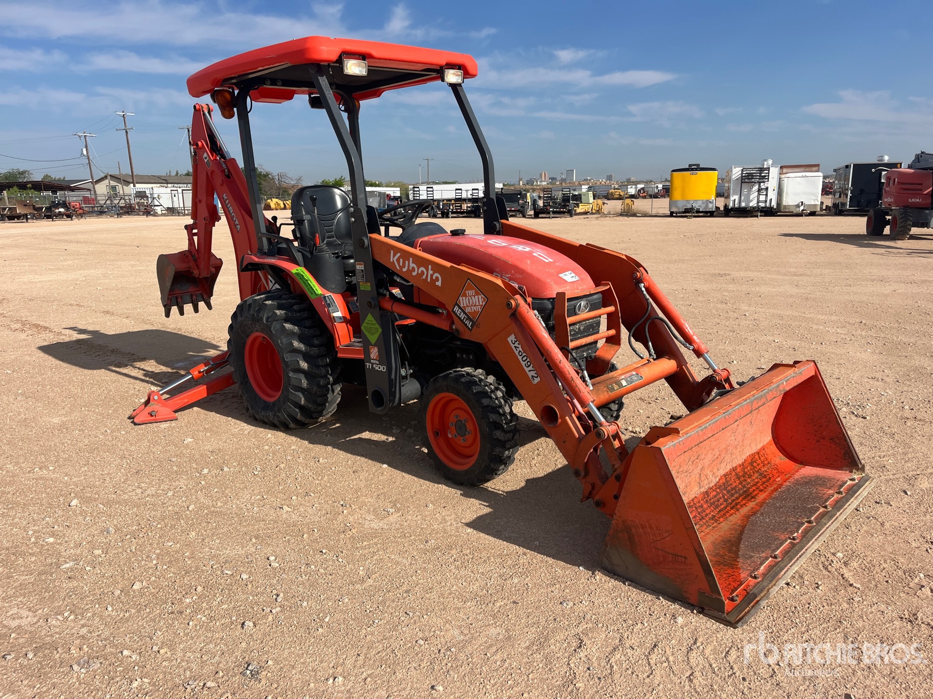 General Appearance with Foto, angolo anteriore destro