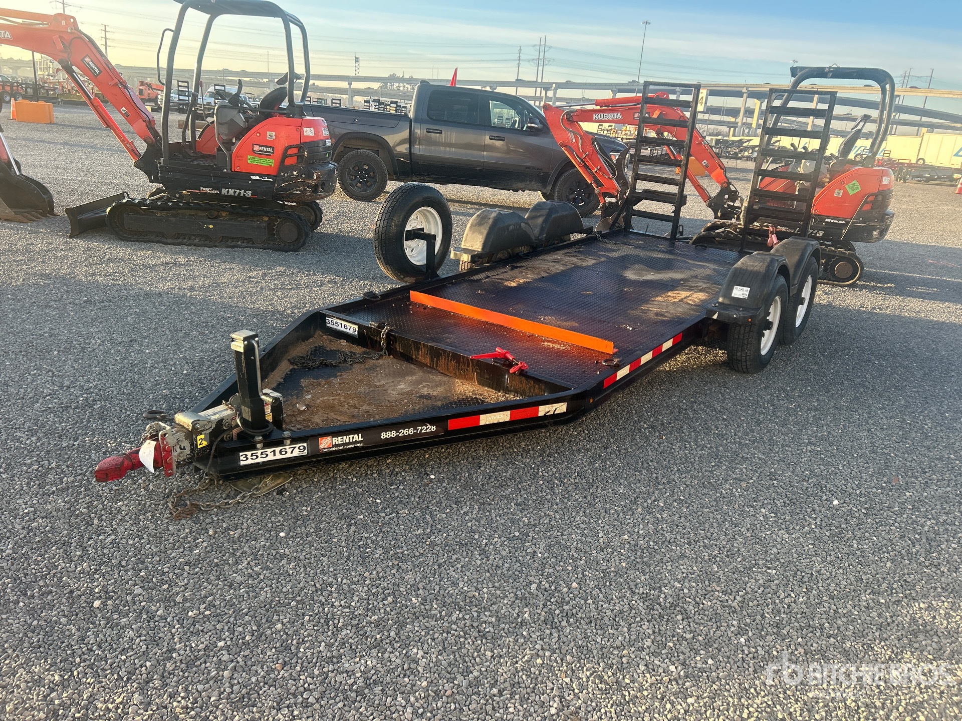 General Appearance with Picture, Left Front Corner