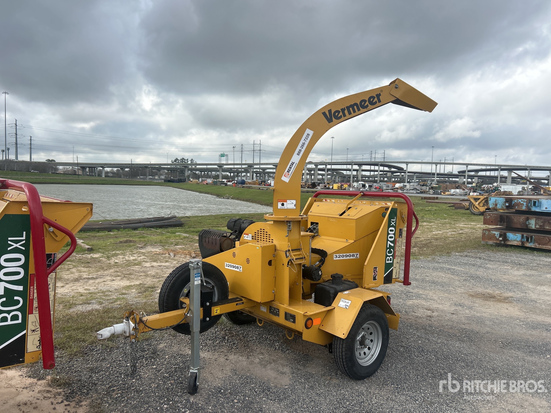 General Appearance with Imagen: esquina delantera izquierda