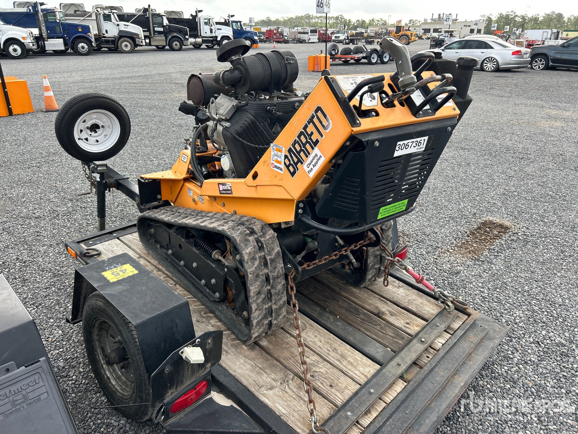 General Appearance with Picture, Left Rear Corner