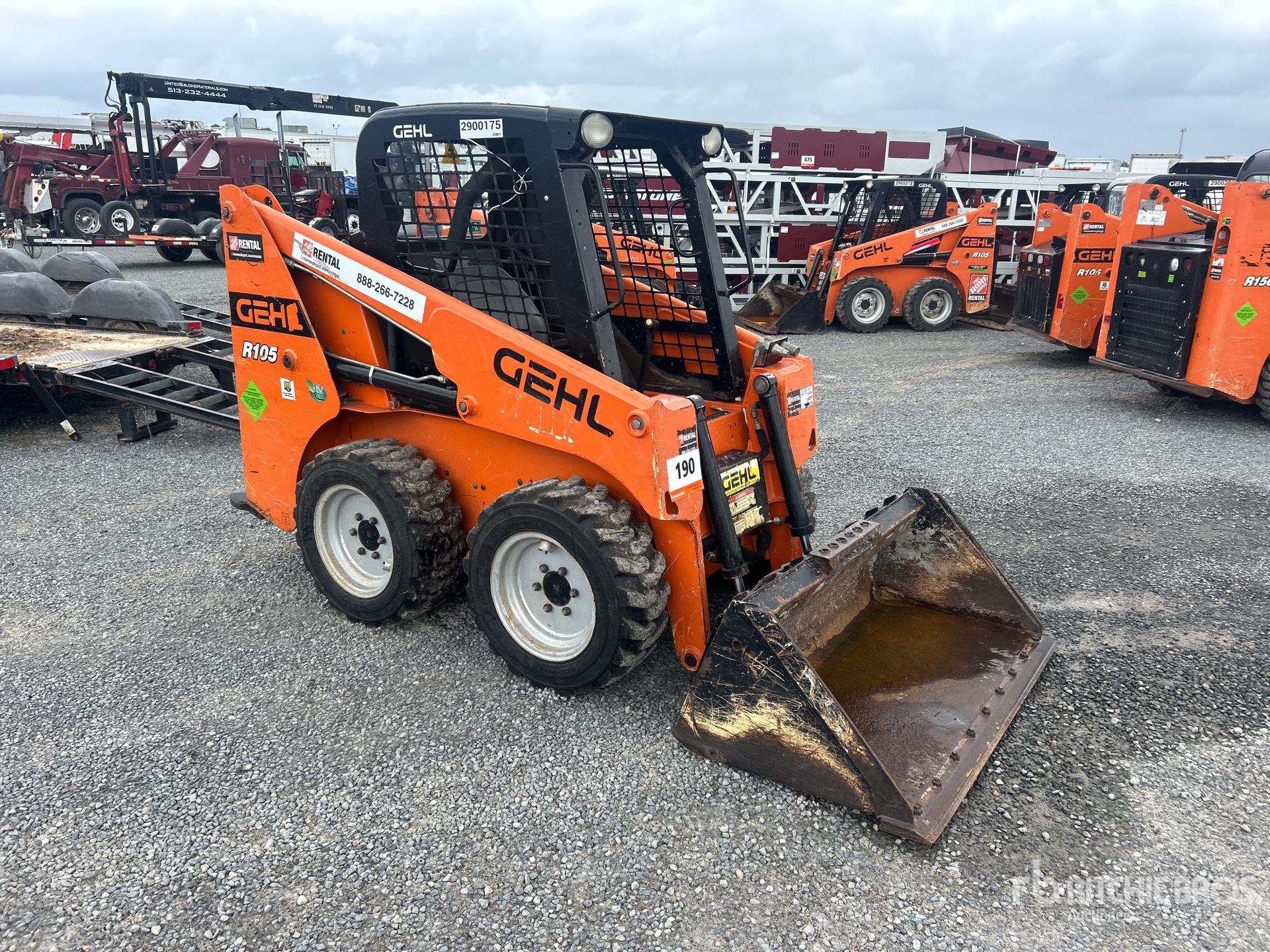 General Appearance with Picture, Right Front Corner