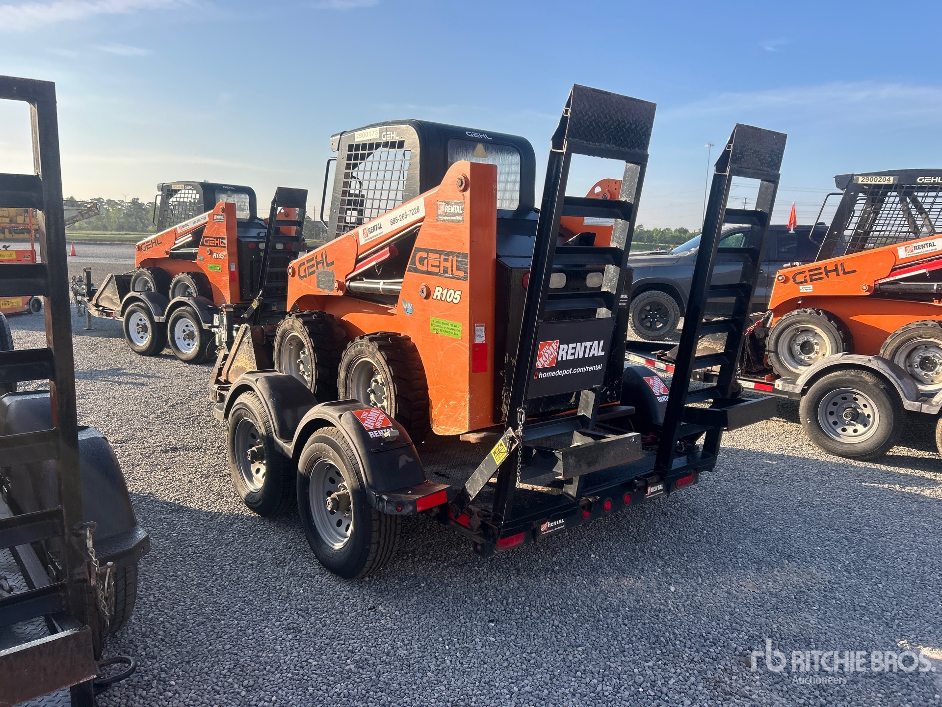 General Appearance with Picture, Left Rear Corner