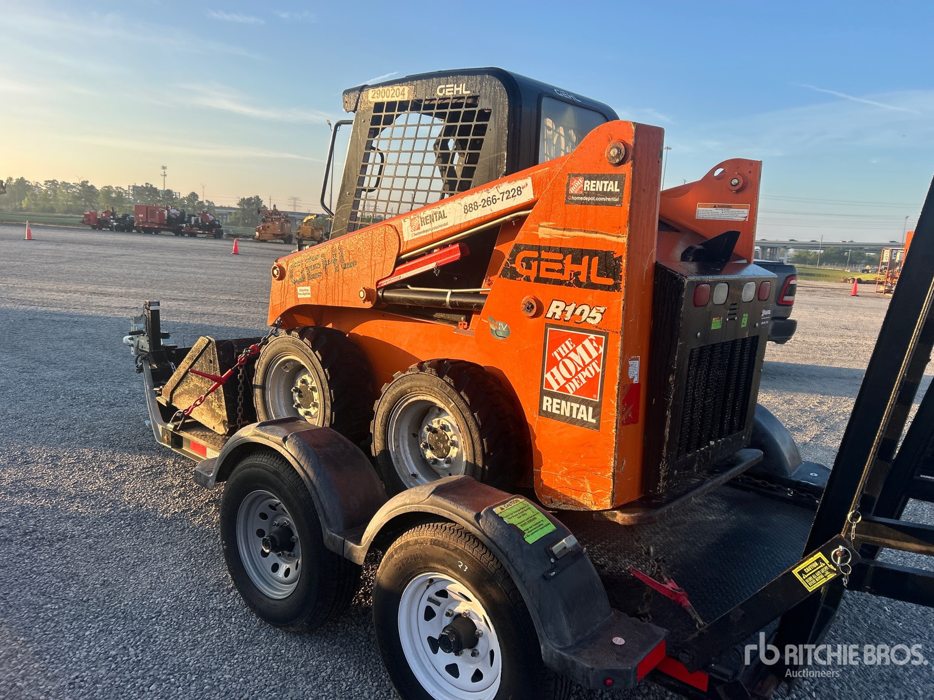 General Appearance with Picture, Left Rear Corner