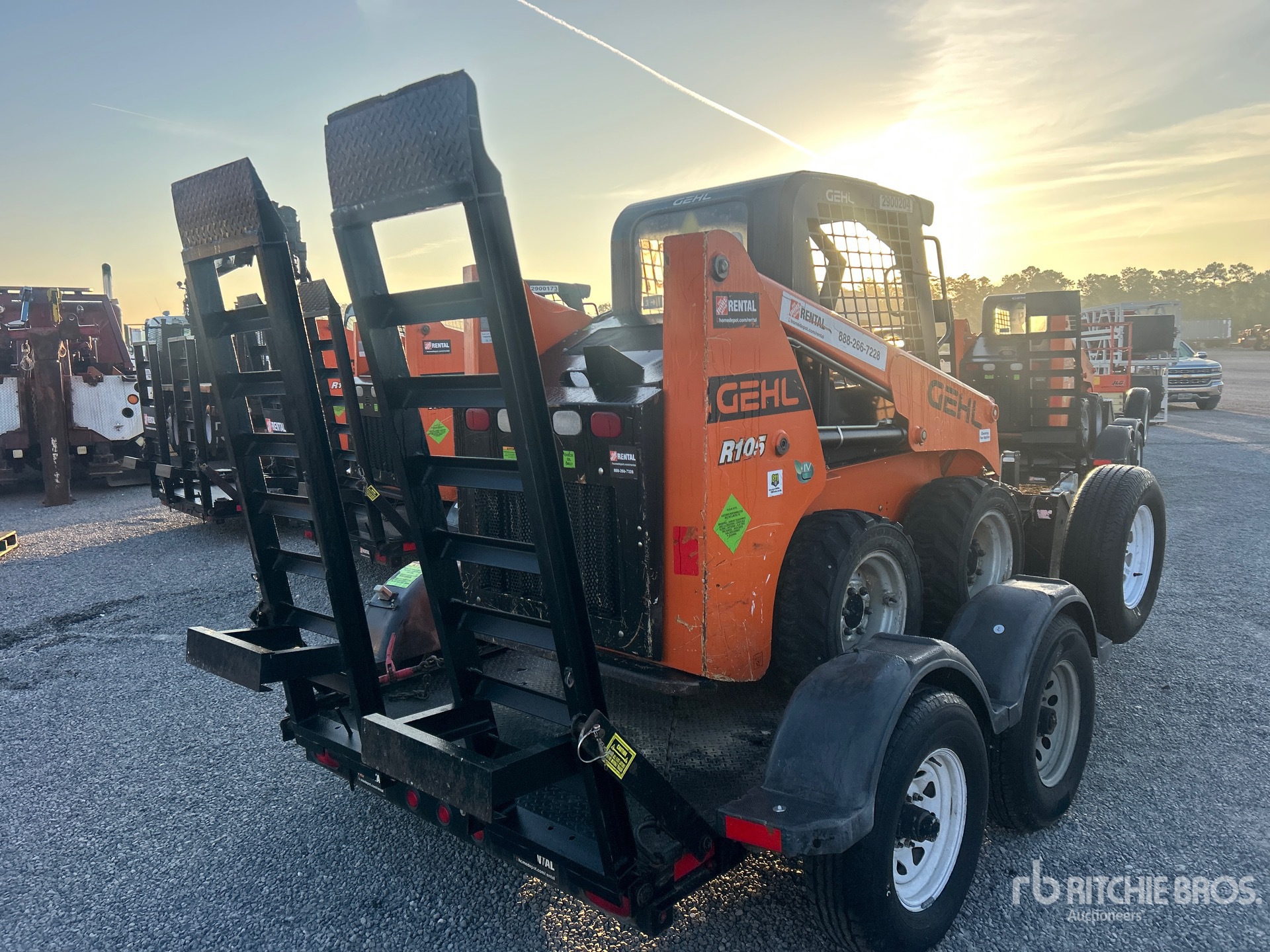 General Appearance with Picture, Right Rear Corner