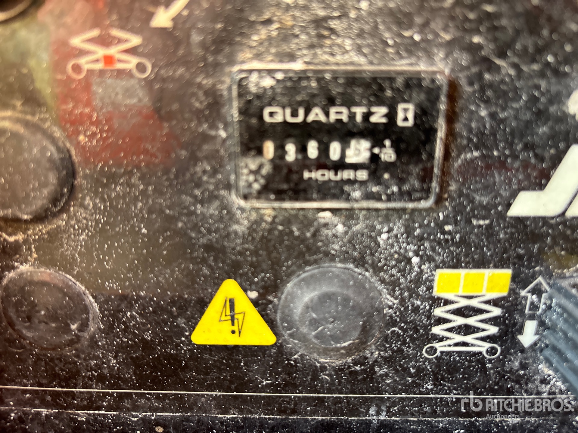 General Appearance with Hour Meter / Odometer