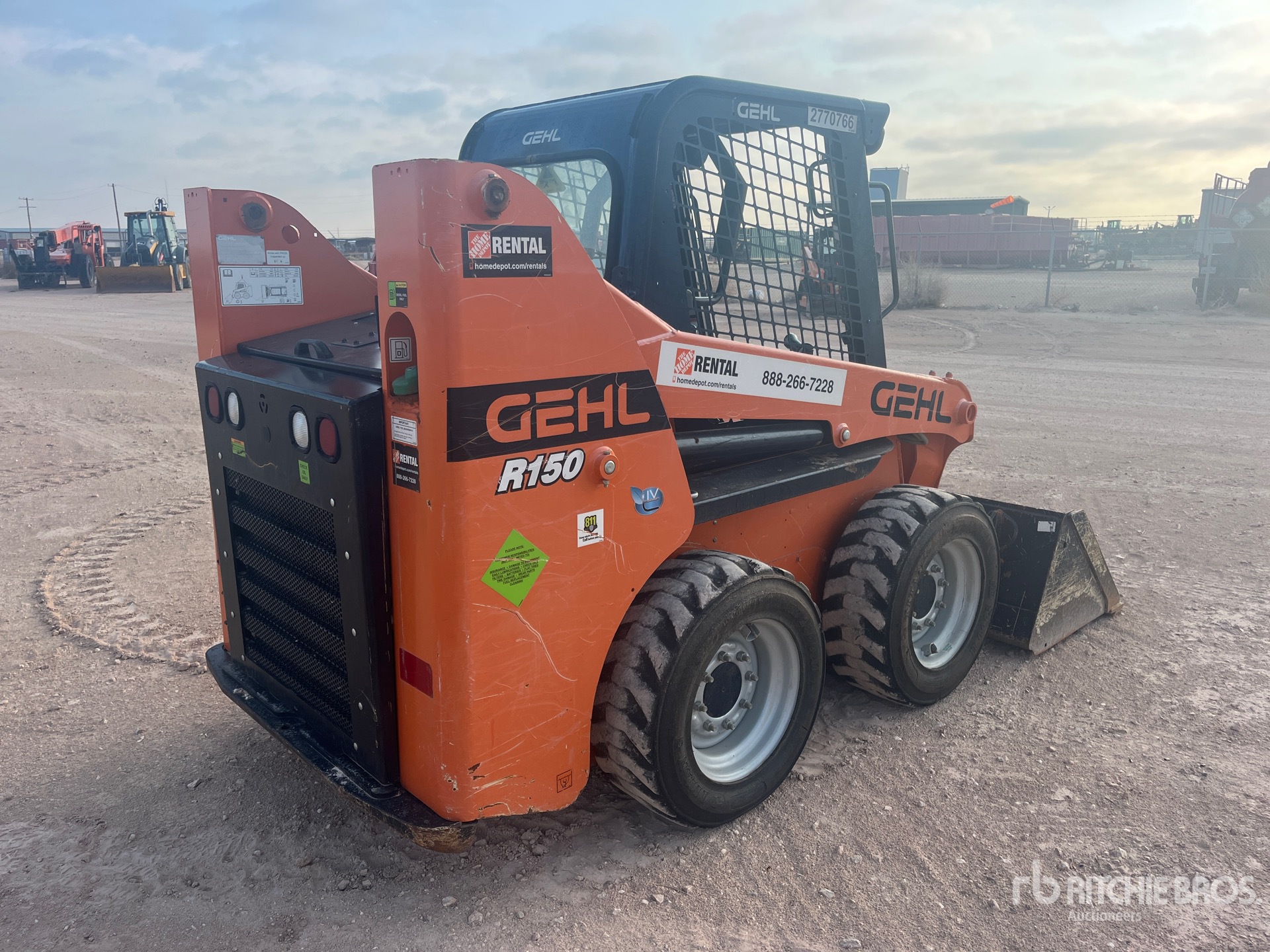 General Appearance with Bild, Ecke hinten rechts