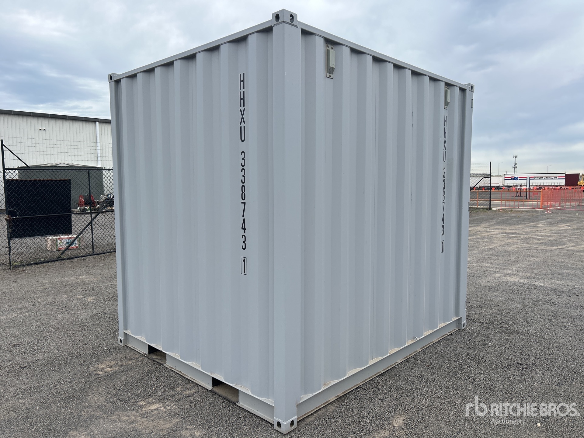 General Appearance with Picture, Right Rear Corner