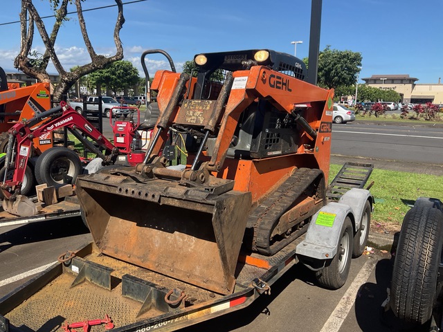 Gehl RT105 Compact Track Loader w/ T/A Trailer