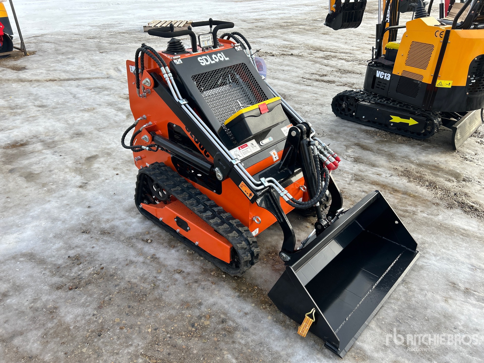 General Appearance with Bild, Ecke vorne rechts