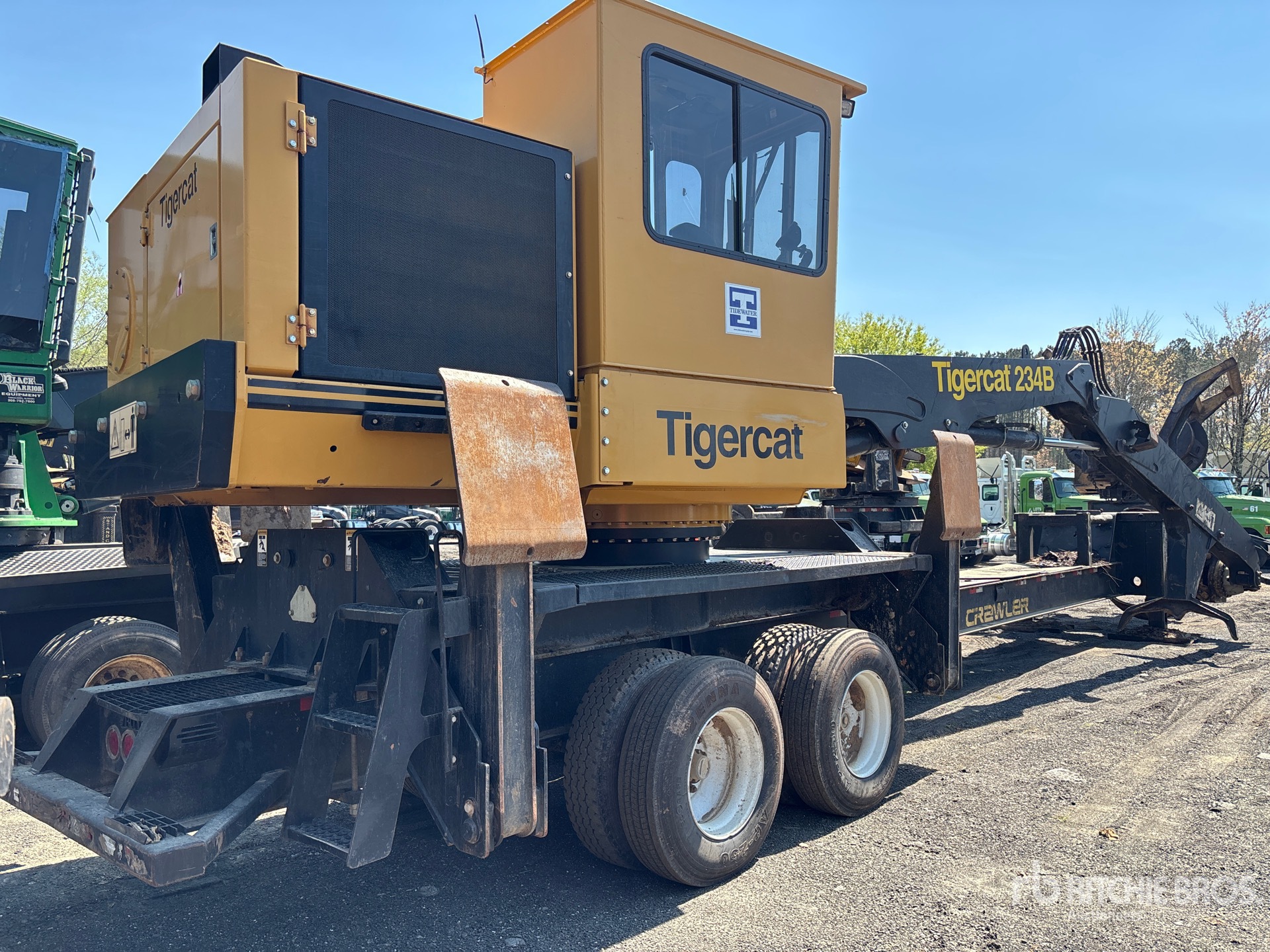 General Appearance with Bild, Ecke hinten rechts