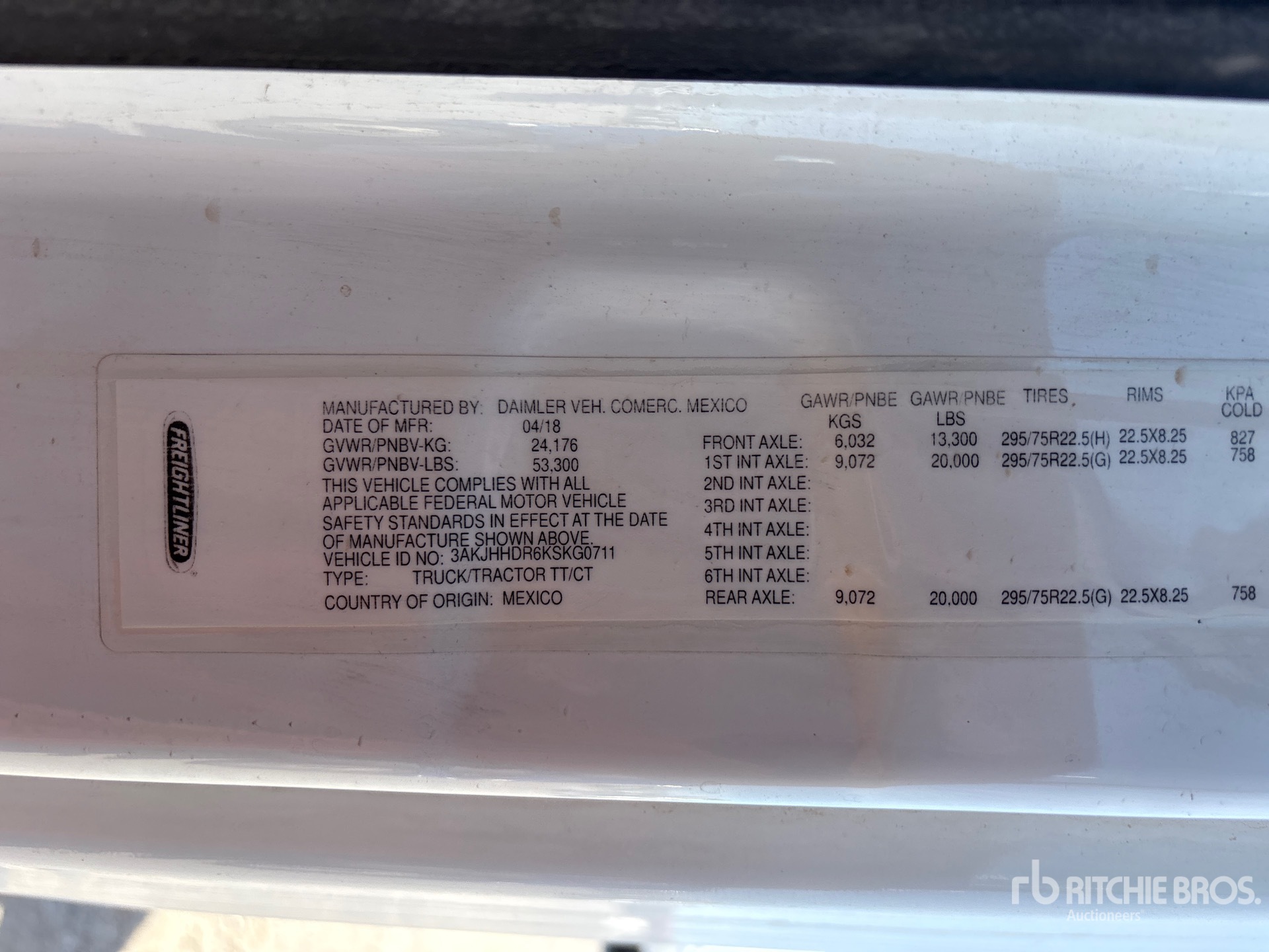 General Appearance with Serial Number / VIN