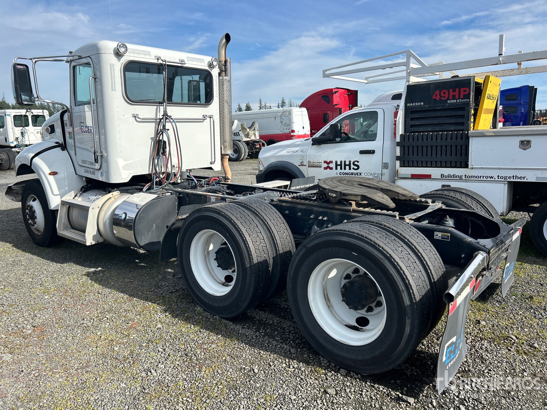 General Appearance with Picture, Left Rear Corner